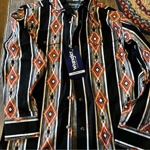 Youth wrangler nwt fits like 8/